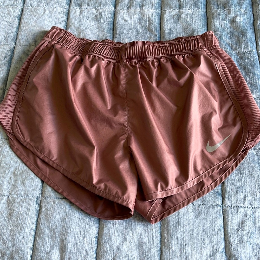 Nike athletic shorts NWOT